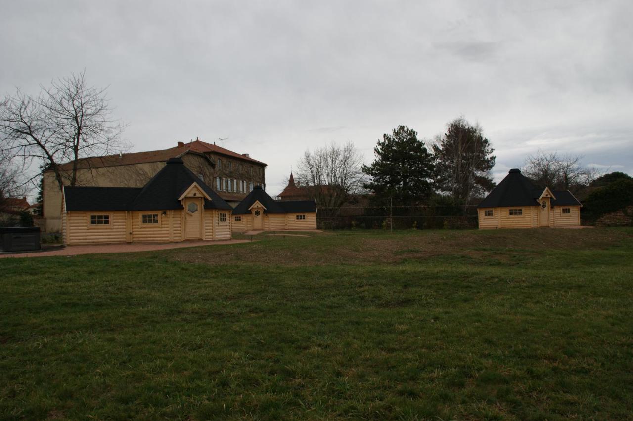 Les Cabanes Du Grand Nord Pradines  Dış mekan fotoğraf