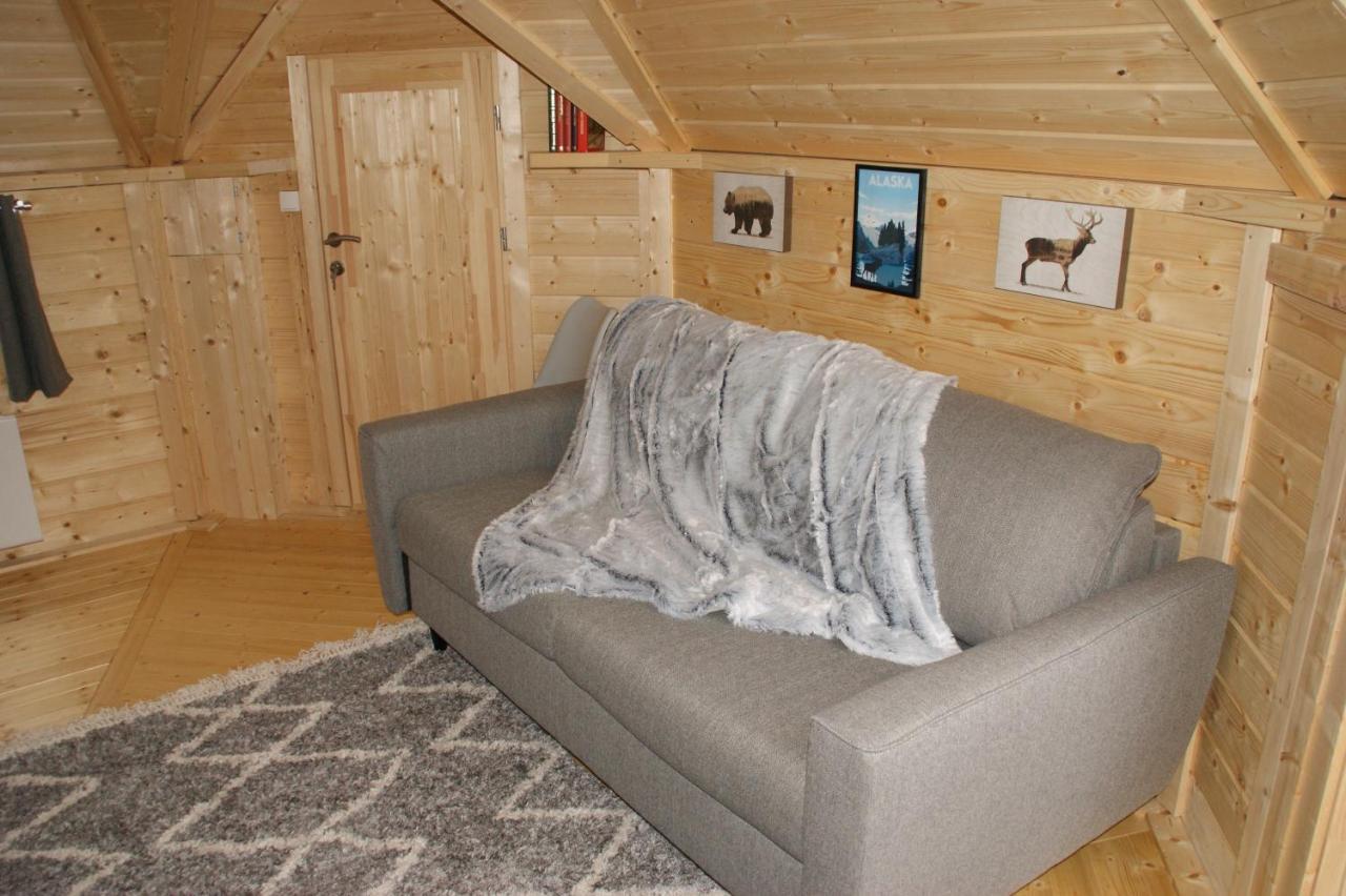 Les Cabanes Du Grand Nord Pradines  Dış mekan fotoğraf