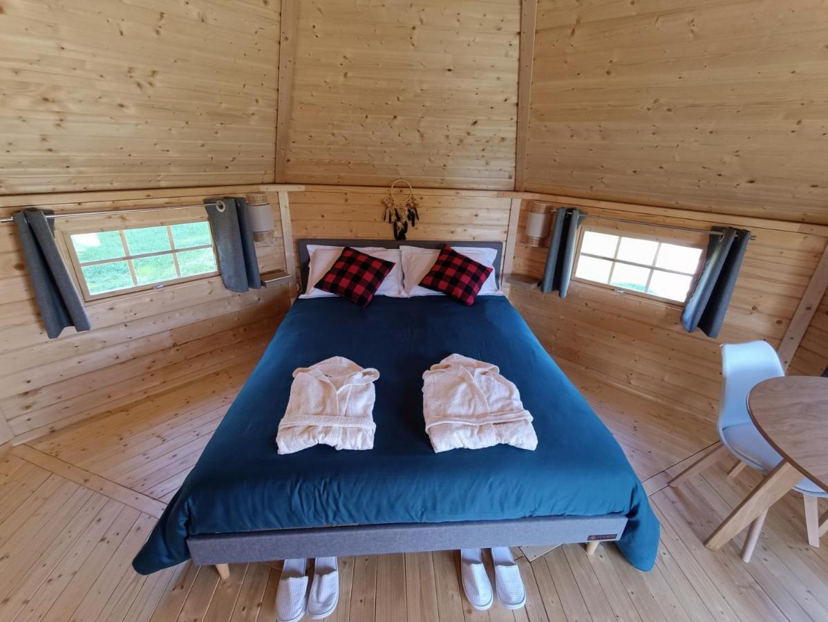 Les Cabanes Du Grand Nord Pradines  Dış mekan fotoğraf